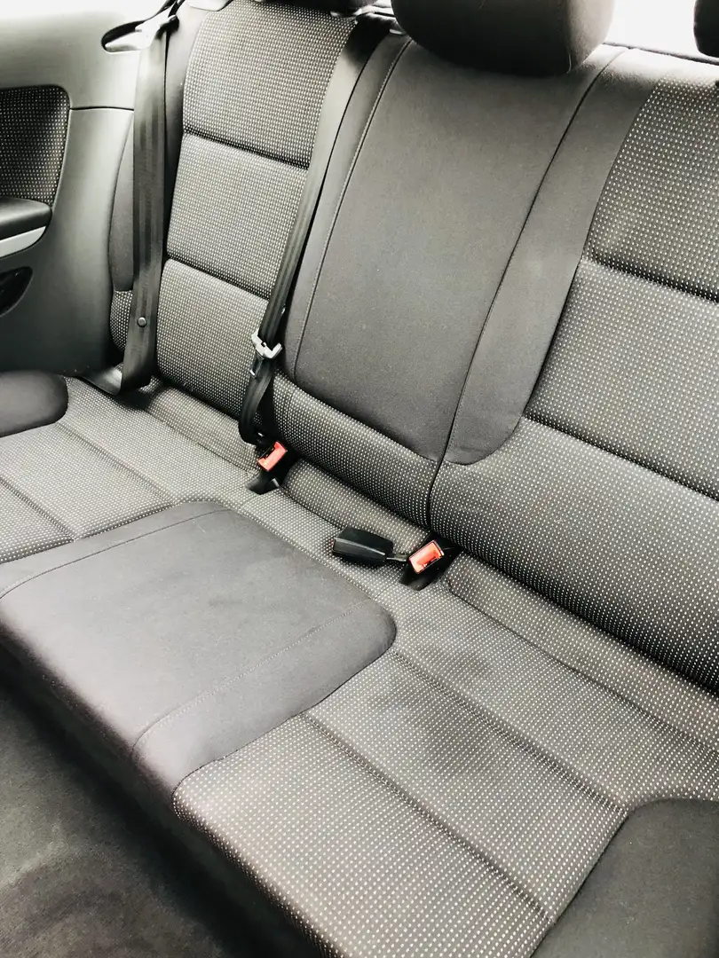 Audi A3 2.0 TDI Ambiente tüv 12.2026 - 2