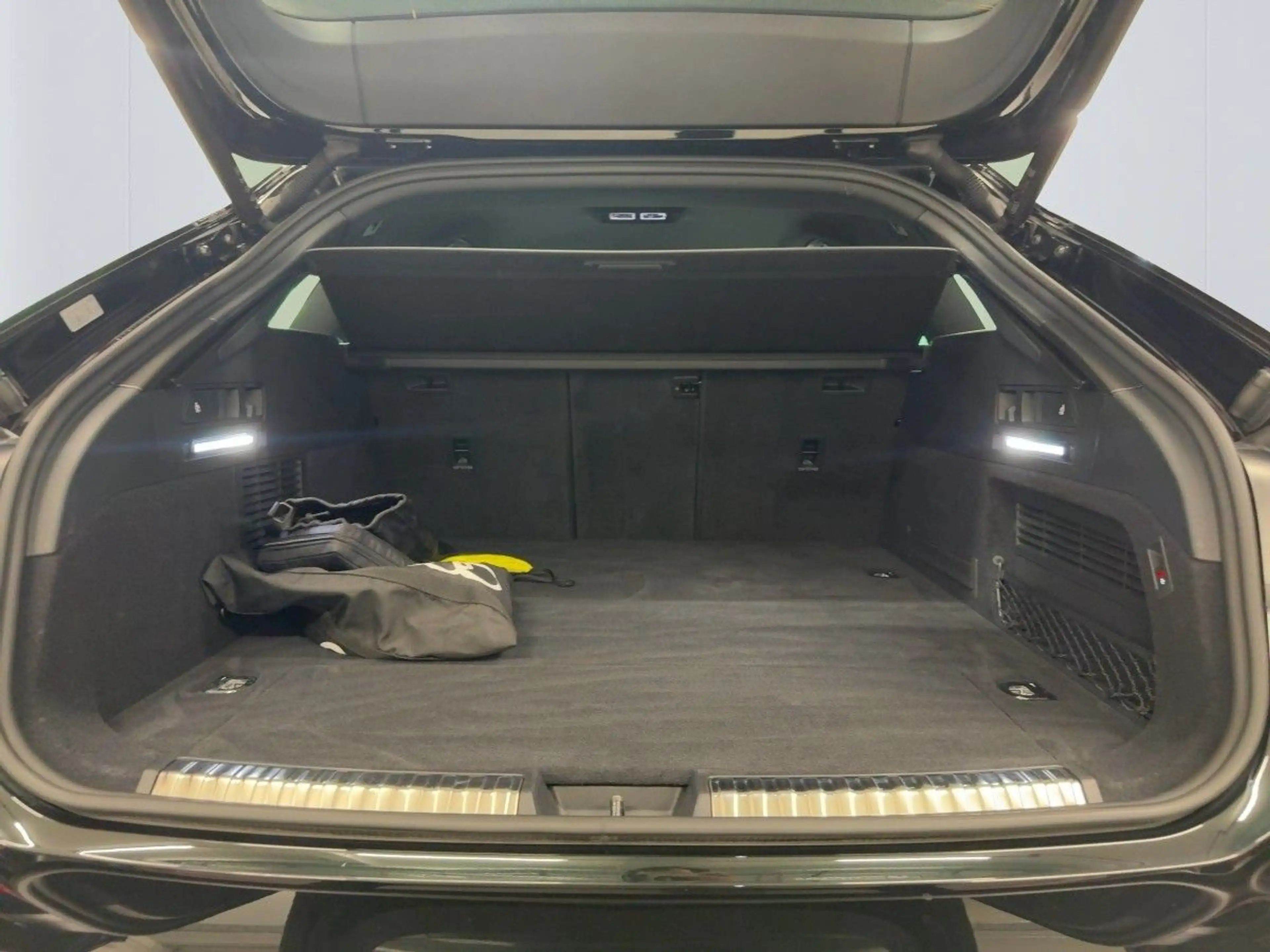 Audi A6 2.0 TFSI e quattro S tronic AHK B&O Hea — photo 7