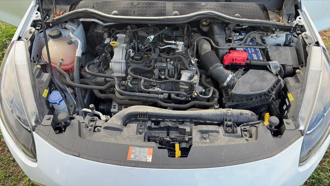 Ford Fiesta 3 portes — photo 15