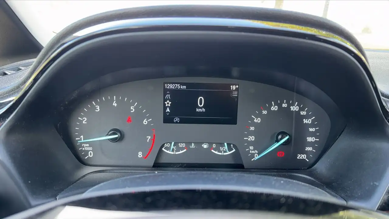 Ford Fiesta 3 portes — photo 12