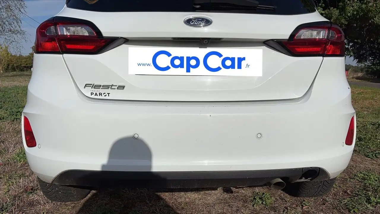 Ford Fiesta 3 portes — photo 21