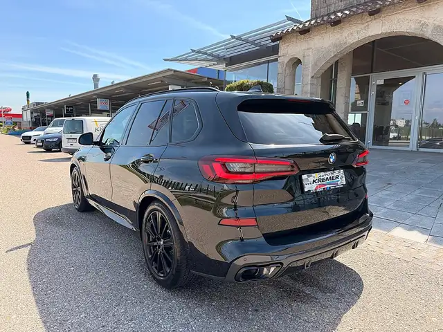 BMW X5 xDrive30d Aut. M-Paket/M-SPORTSITZE/LUFT/H&K/SH... Ansicht 6