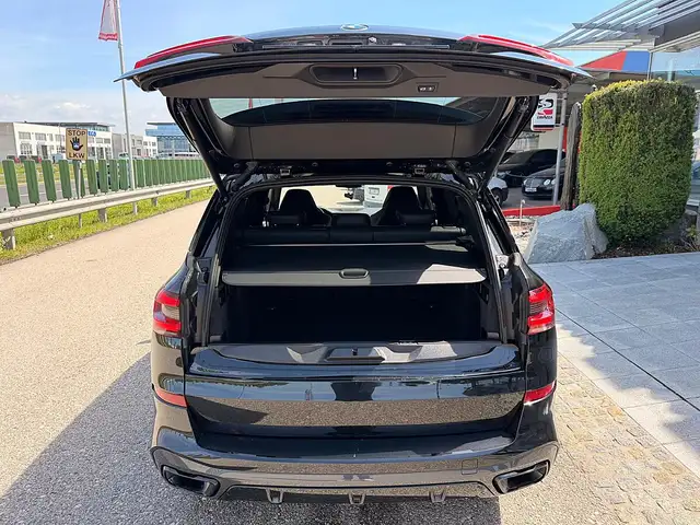 BMW X5 xDrive30d Aut. M-Paket/M-SPORTSITZE/LUFT/H&K/SH... Ansicht 15