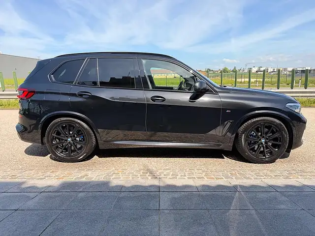 BMW X5 xDrive30d Aut. M-Paket/M-SPORTSITZE/LUFT/H&K/SH... Ansicht 9