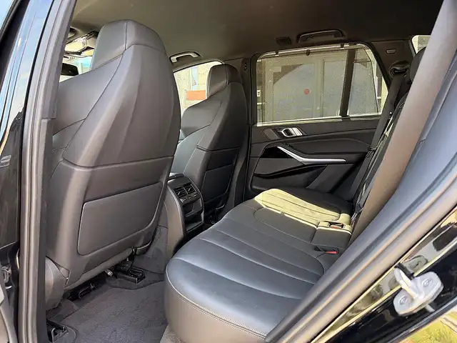 BMW X5 xDrive30d Aut. M-Paket/M-SPORTSITZE/LUFT/H&K/SH... Ansicht 25