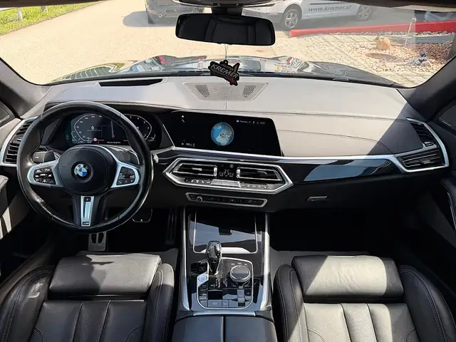 BMW X5 xDrive30d Aut. M-Paket/M-SPORTSITZE/LUFT/H&K/SH... Ansicht 28