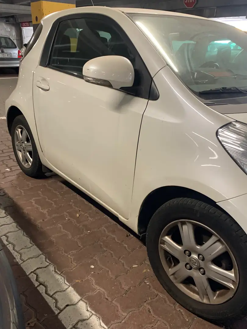 Toyota iQ iQ 1.0 High Collection cvt Bianco - 2