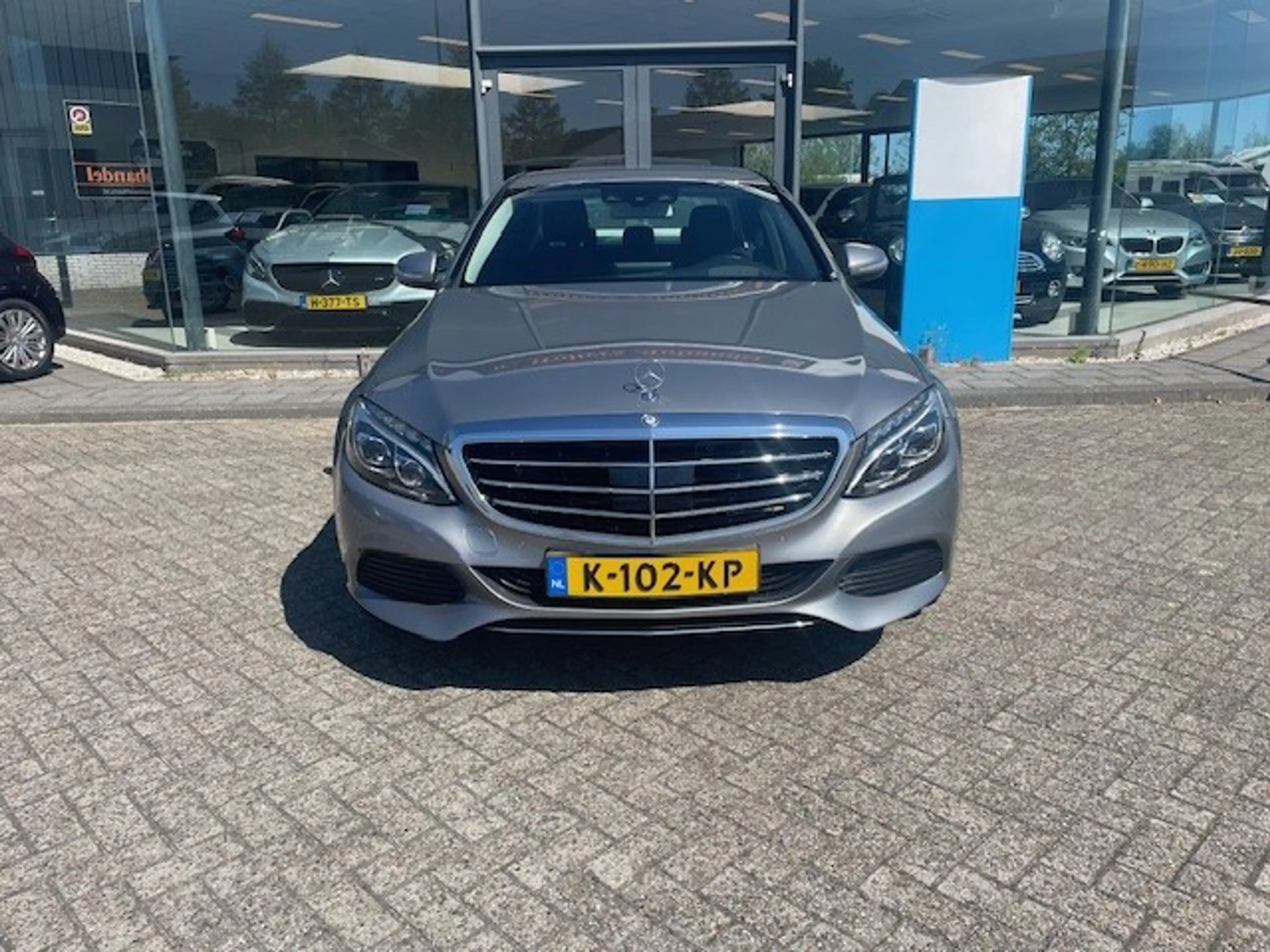 Mercedes-Benz C 200 Prestige — photo 3