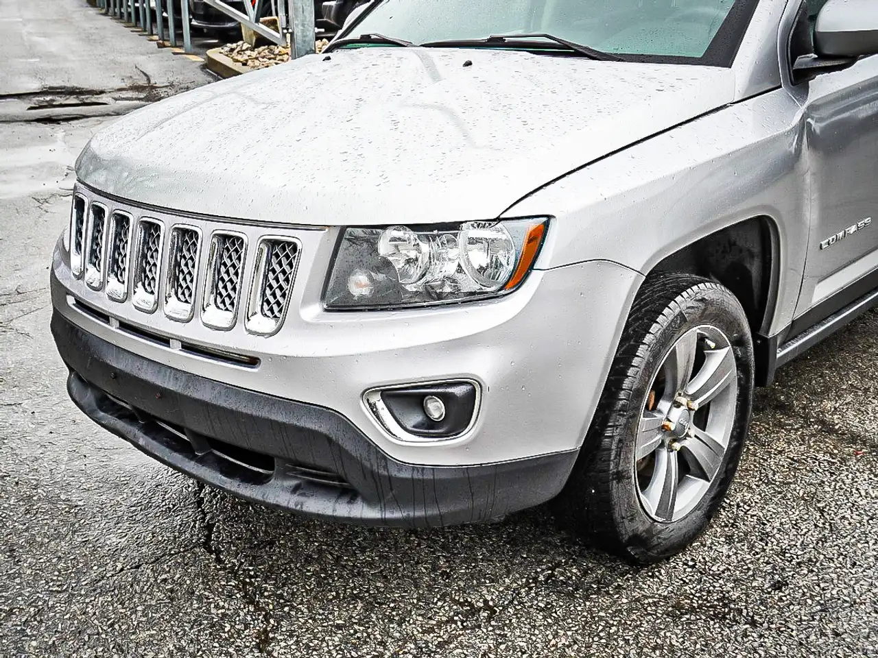 Jeep Compass photo Jeep Compass