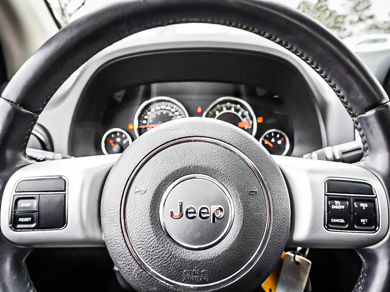Jeep Compass photo Jeep Compass