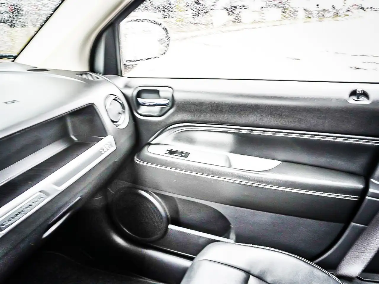 Jeep Compass photo Jeep Compass