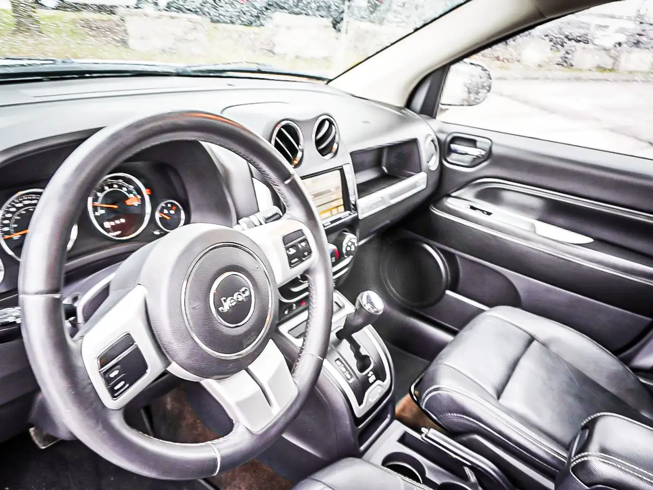 Jeep Compass photo Jeep Compass