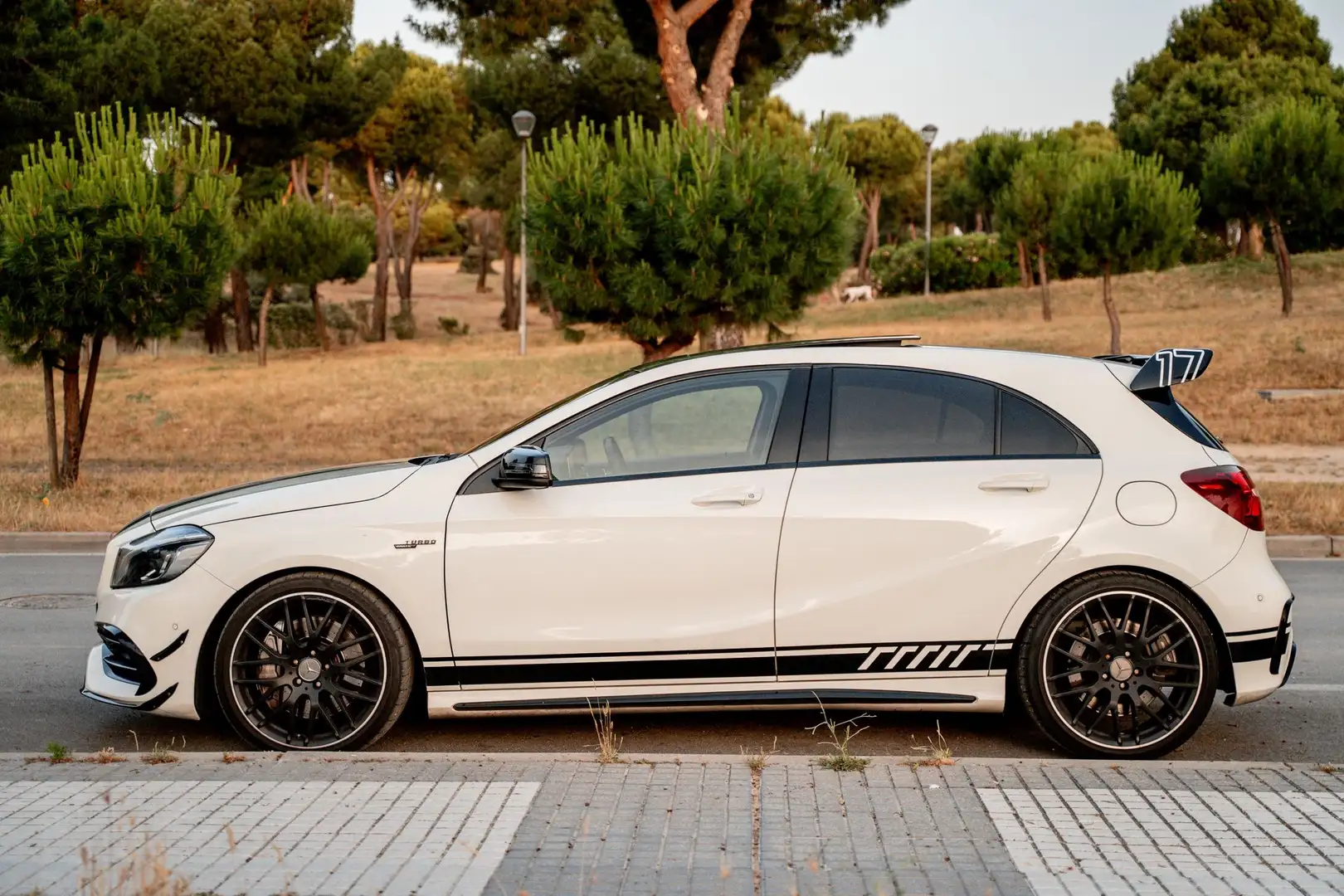 Mercedes-Benz A 45 AMG Mercedes-AMG 4MATIC Blanco - 2