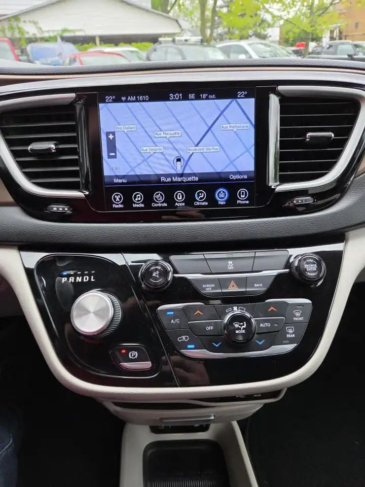 Chrysler Pacifica fotografie Chrysler Pacifica
