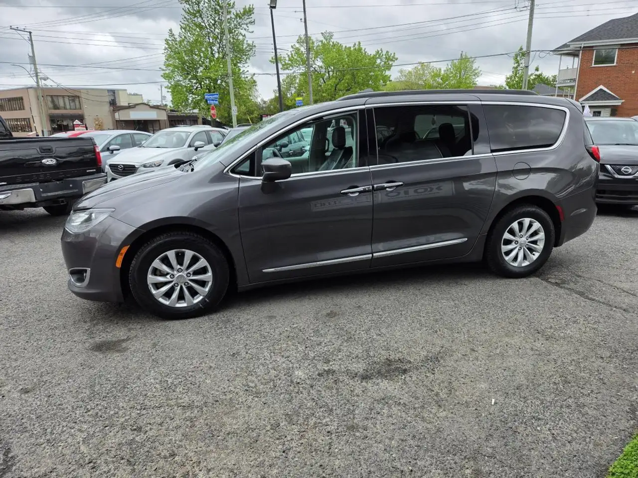 Chrysler Pacifica fotografie Chrysler Pacifica