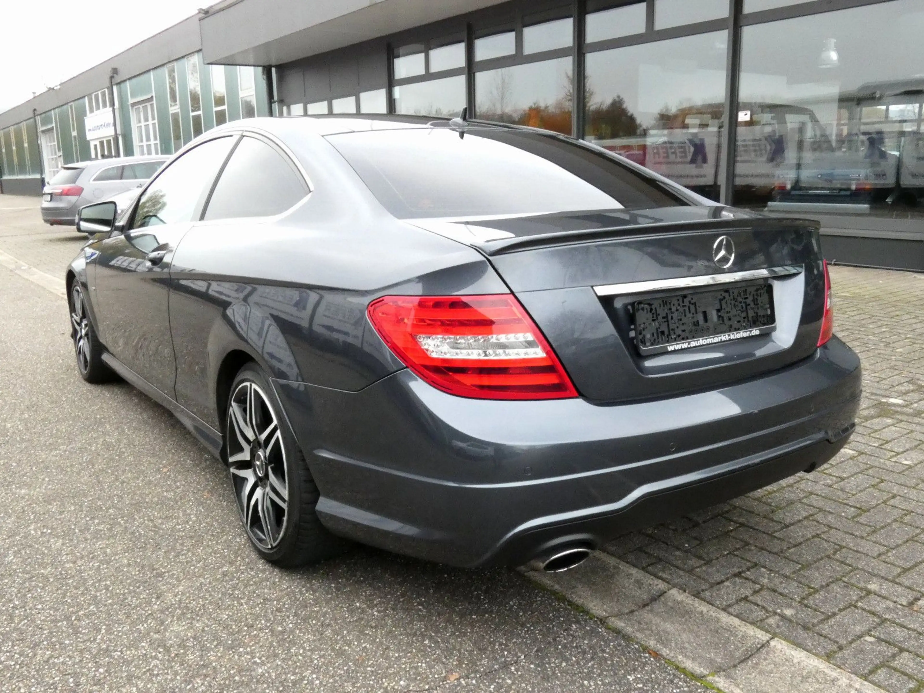 Mercedes-Benz C 250 CDI Coupe AMG Sport Edition Plus*Pano* — photo 3