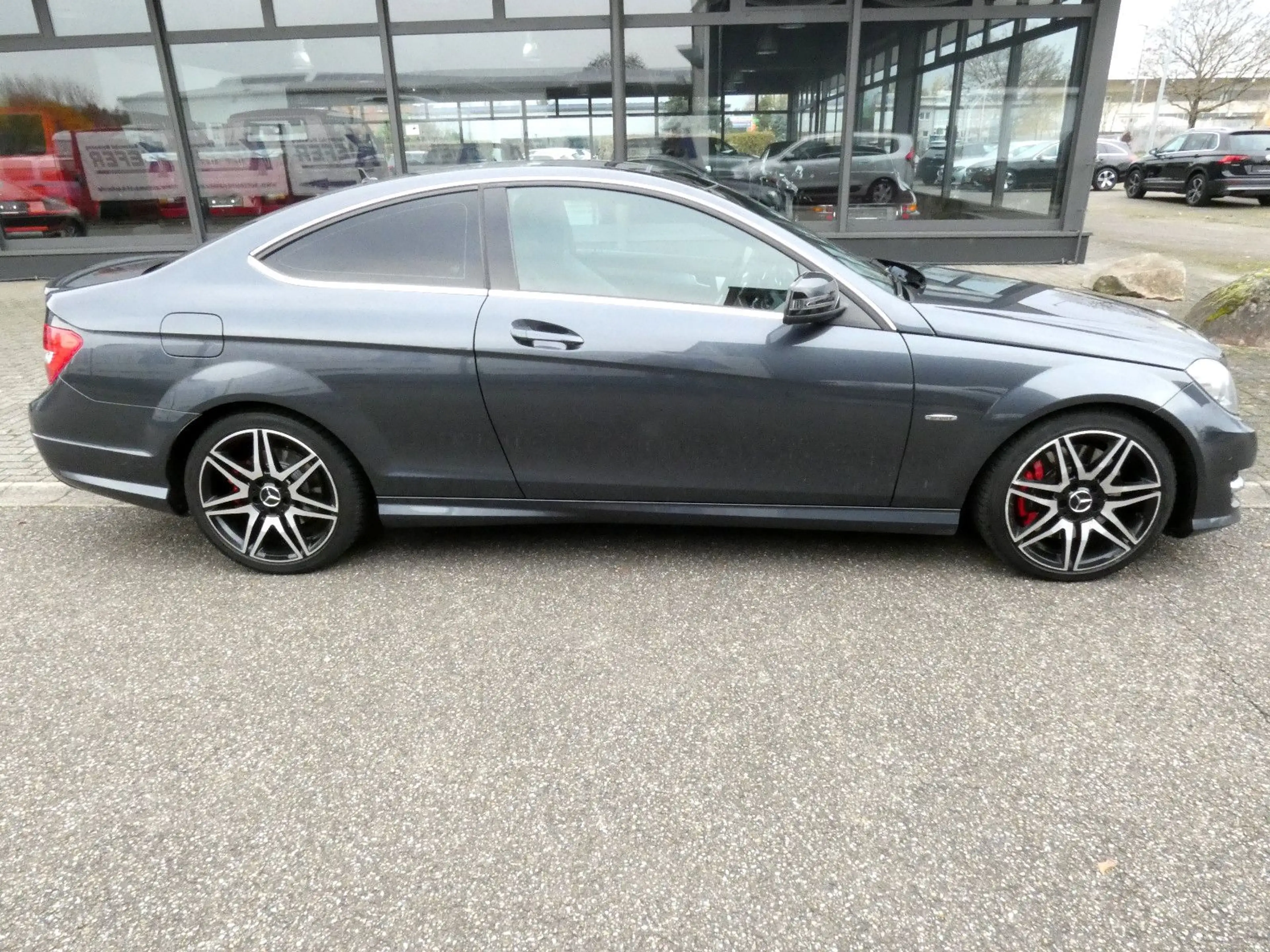 Mercedes-Benz C 250 CDI Coupe AMG Sport Edition Plus*Pano* — photo 6