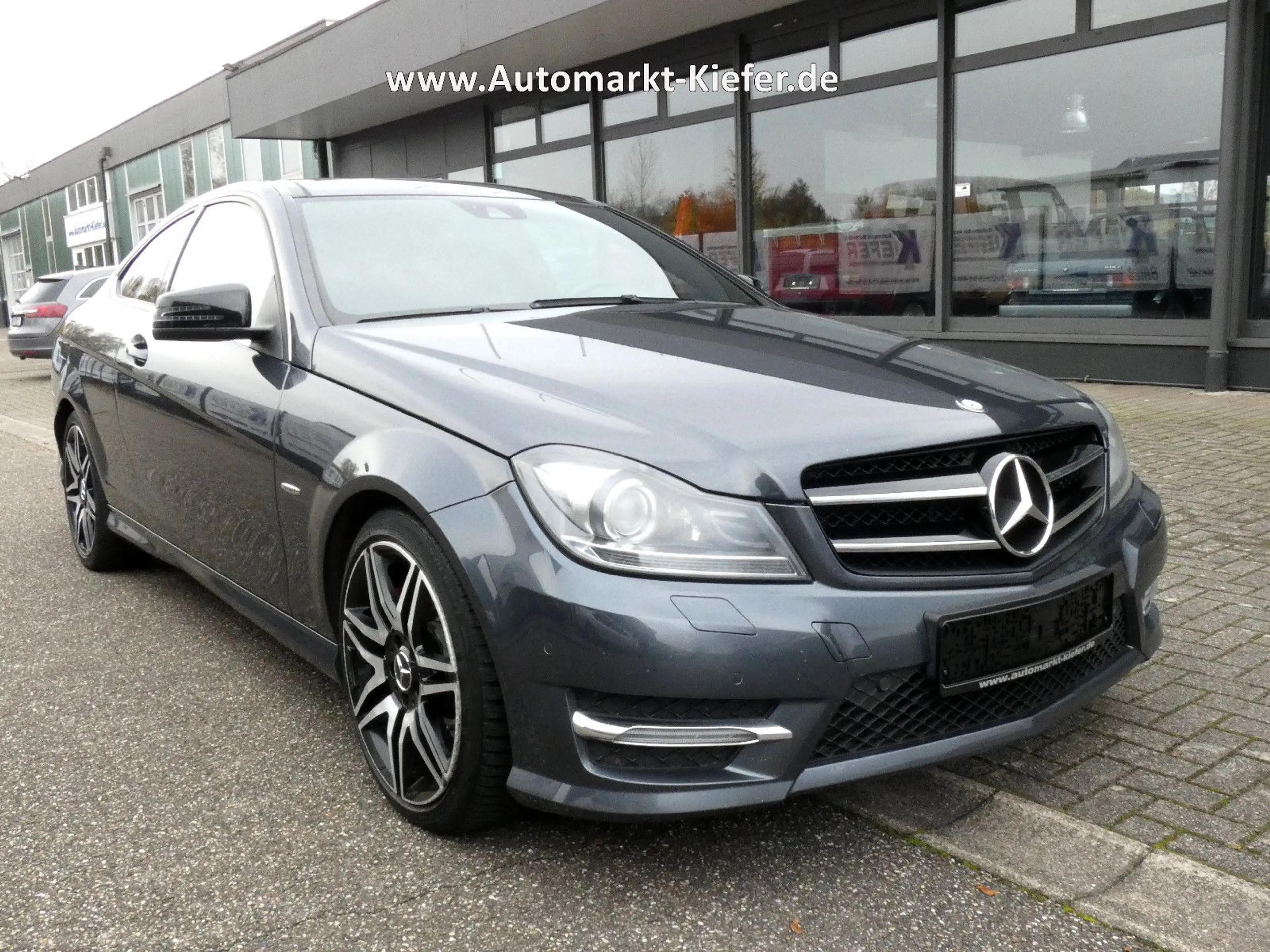 Mercedes-Benz C 250 CDI Coupe AMG Sport Edition Plus*Pano* — photo 2