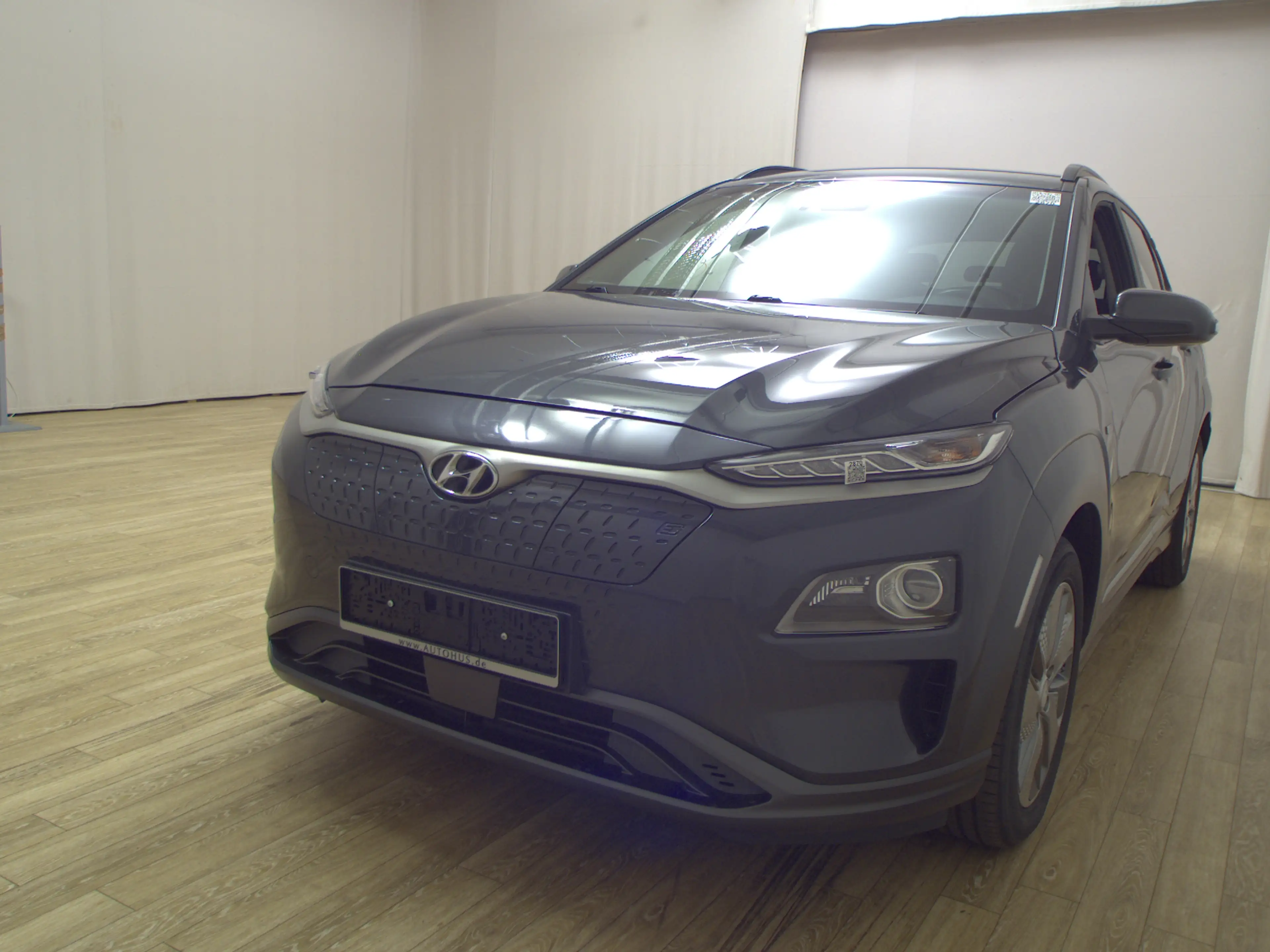Hyundai KONA Elektro Style NAVI LED SHZ RFK — photo 2