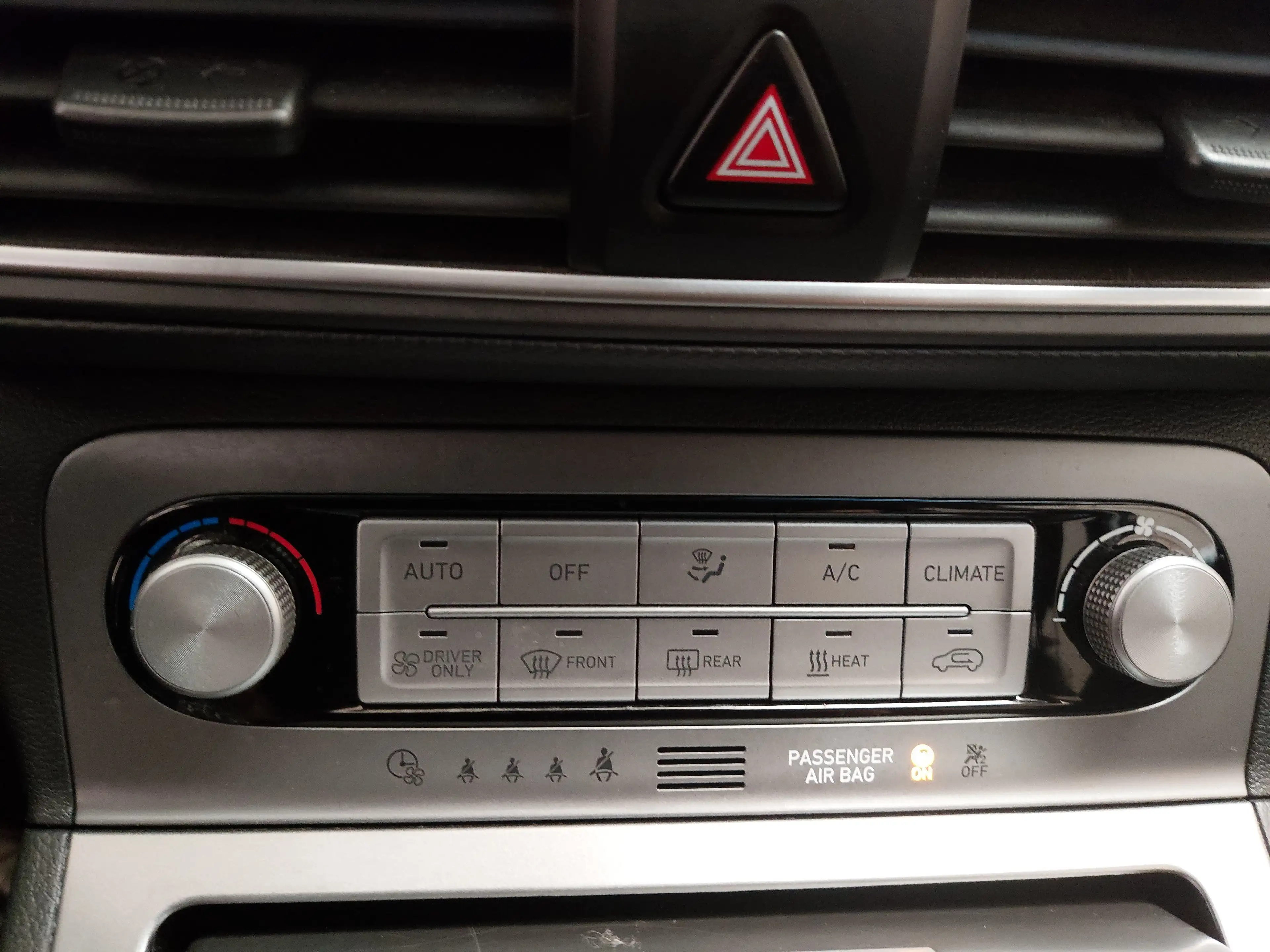 Hyundai KONA Elektro Style NAVI LED SHZ RFK — photo 15