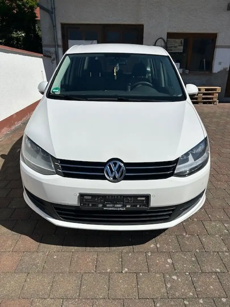 Volkswagen Sharan Sharan 2.0 TDI, 7 Sitze Navi BlueMotion Technology Bílá - 1