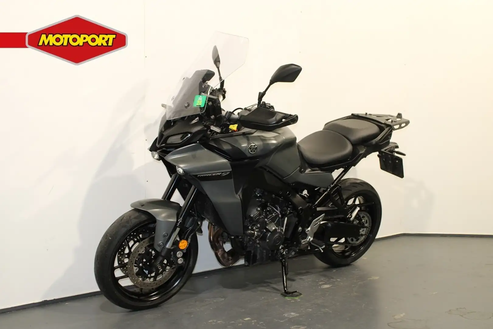 Yamaha MT-09 Tracer Noir - 2