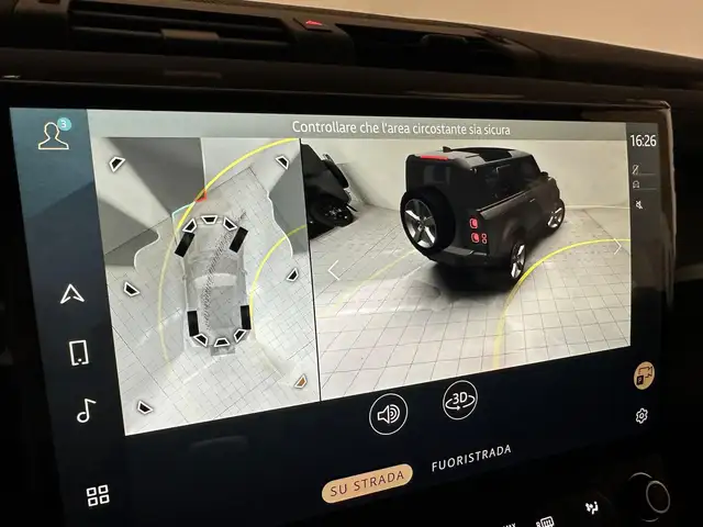 Land Rover Defender view 10