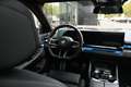 BMW i5 eDrive40 High Executive M Sport 84 kWh / Panoramad Grijs - thumbnail 16