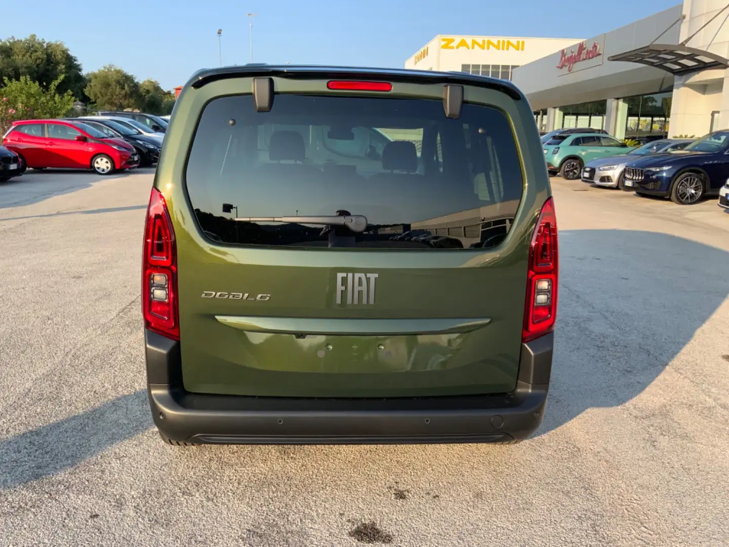 Fiat Doblo Doblò 1.5 BlueHdi 100CV Crew Cab 5 POSTI FULL OPT Verde - 2