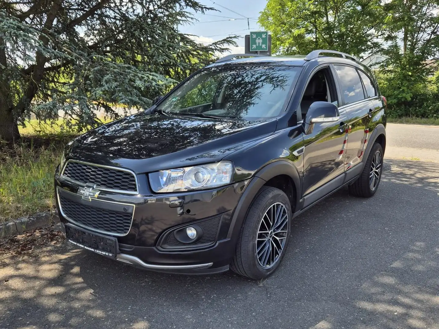 Chevrolet Captiva 2.2 TD AWD LT+ Schwarz - 1