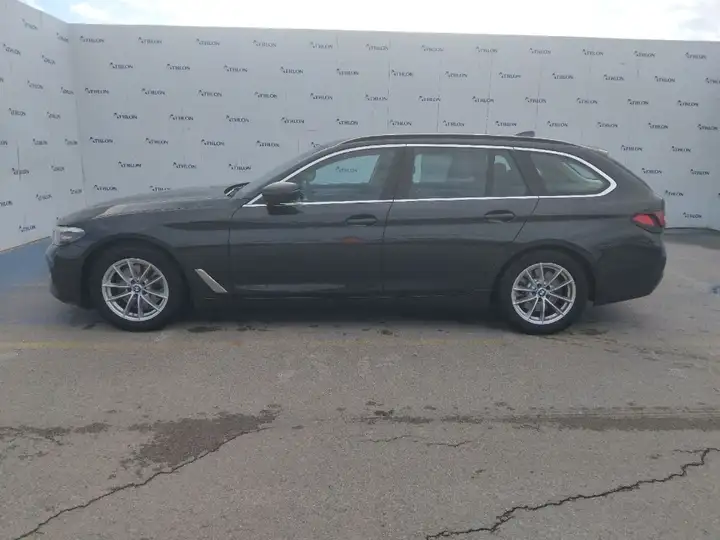 BMW Serie 5 520dA Touring (2021) 2023, foto 2
