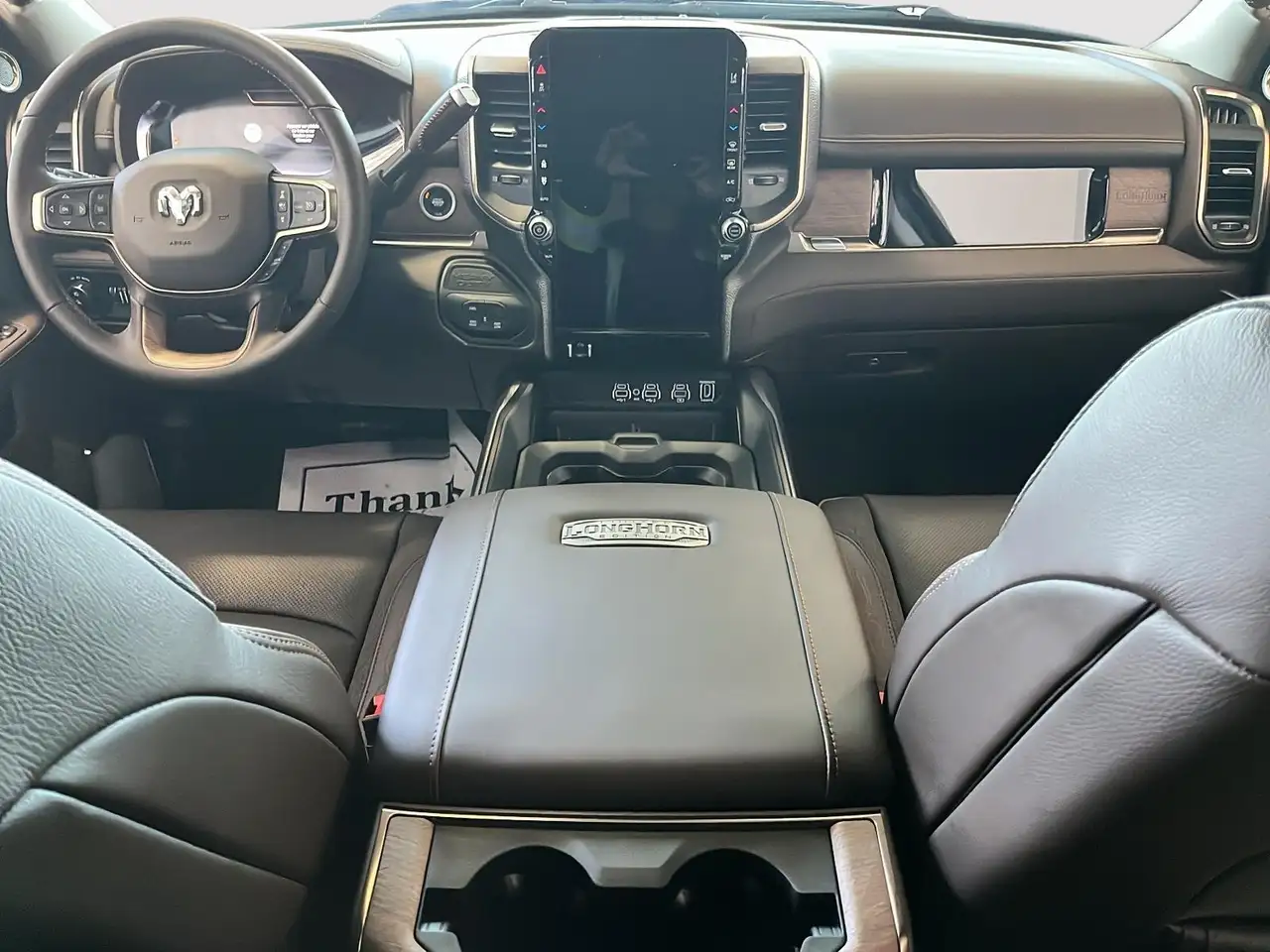 RAM 3500 снимка RAM 3500