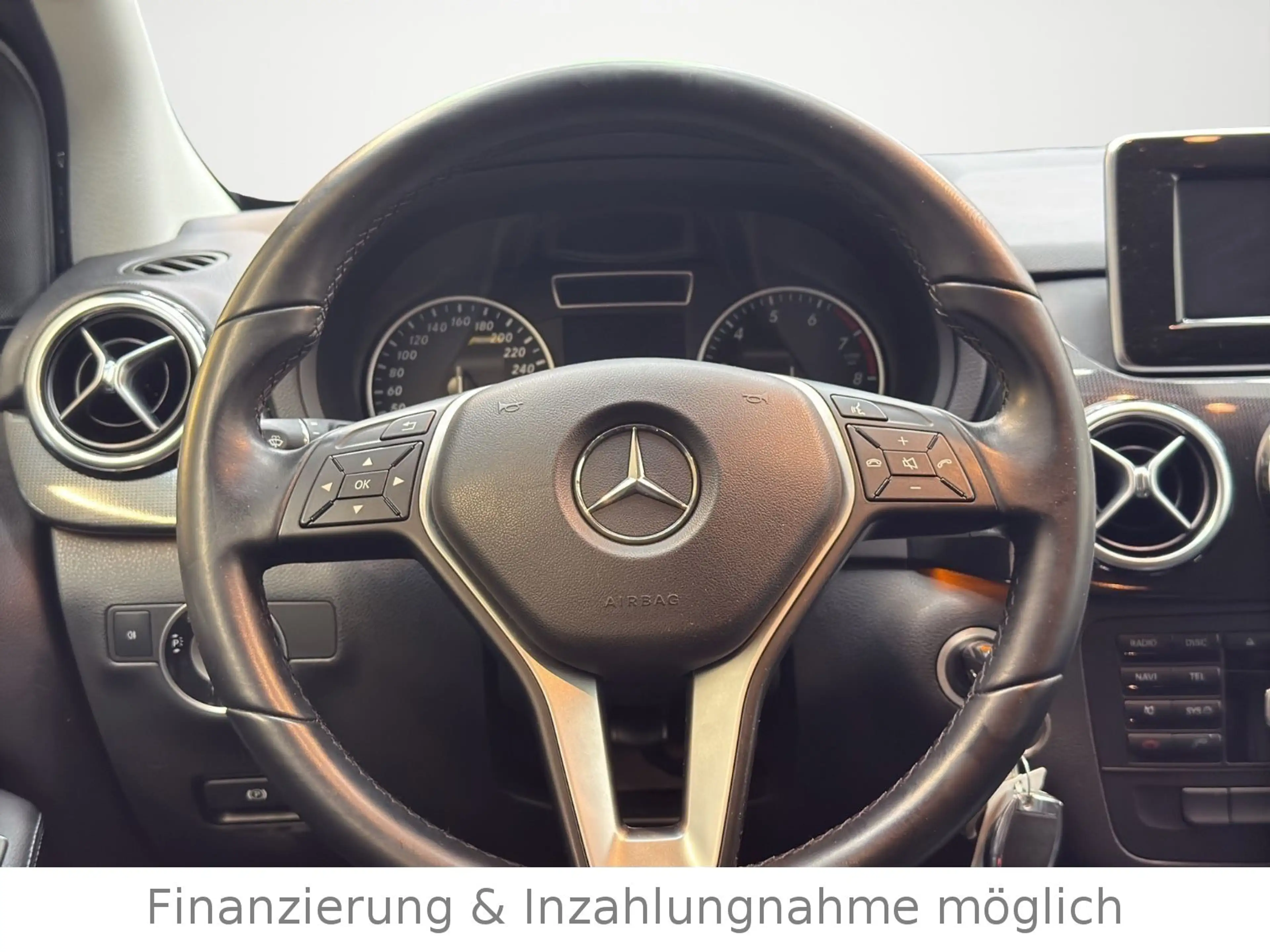 Mercedes-Benz B 200 B B 200 — photo 11