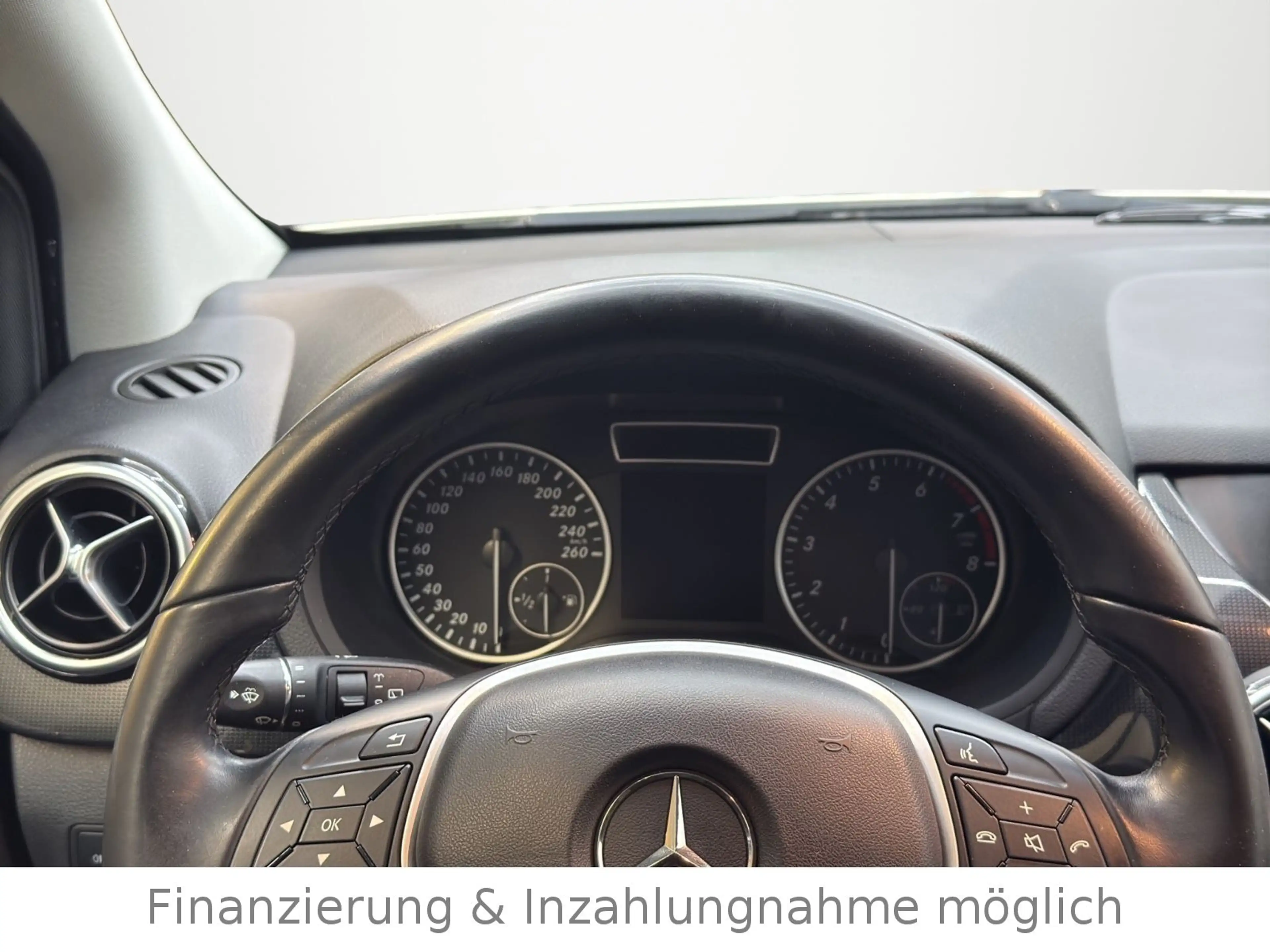 Mercedes-Benz B 200 B B 200 — photo 12
