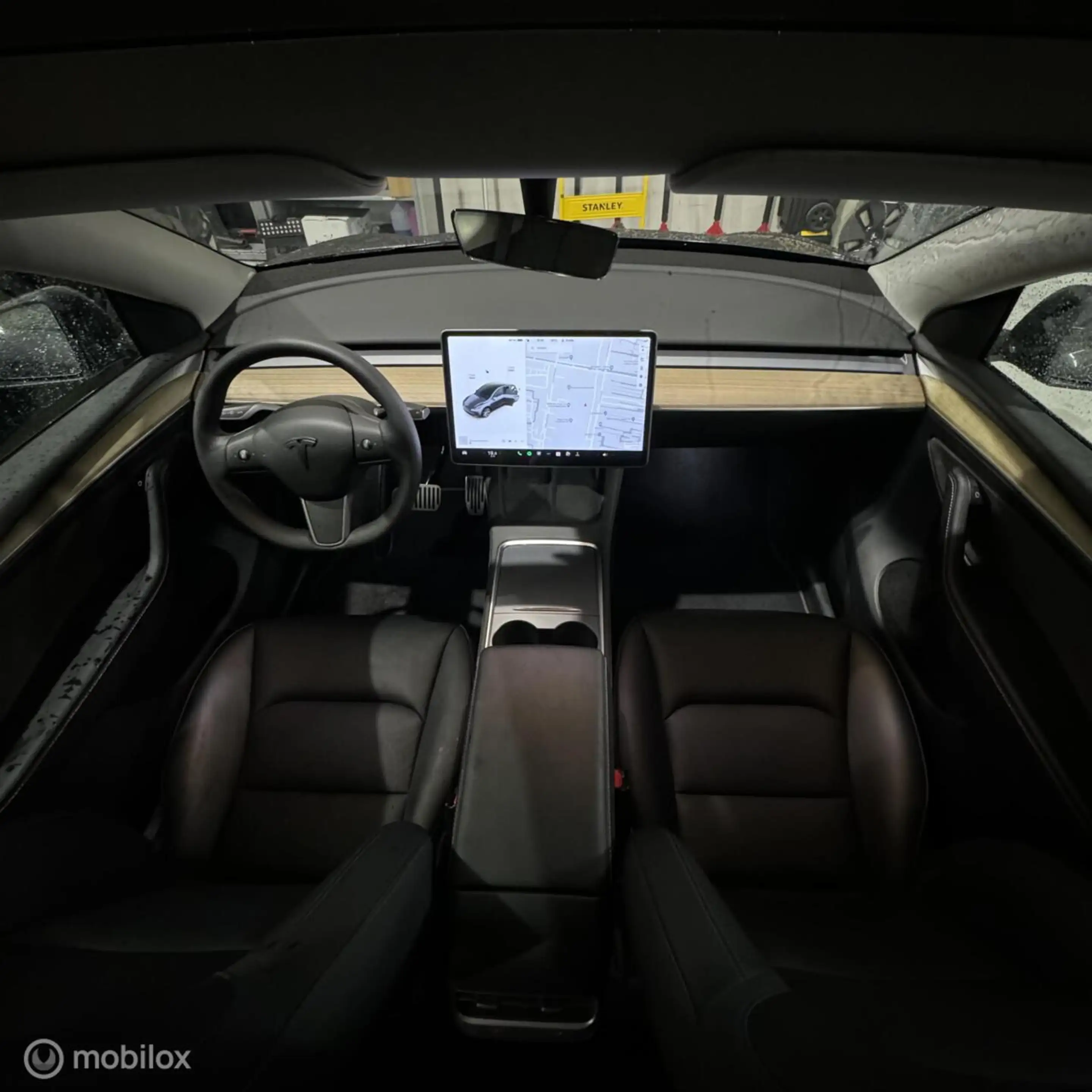 Tesla Model Y PREMIUM LFP + MMX PACK + IAP + SOH 94.7% — photo 11
