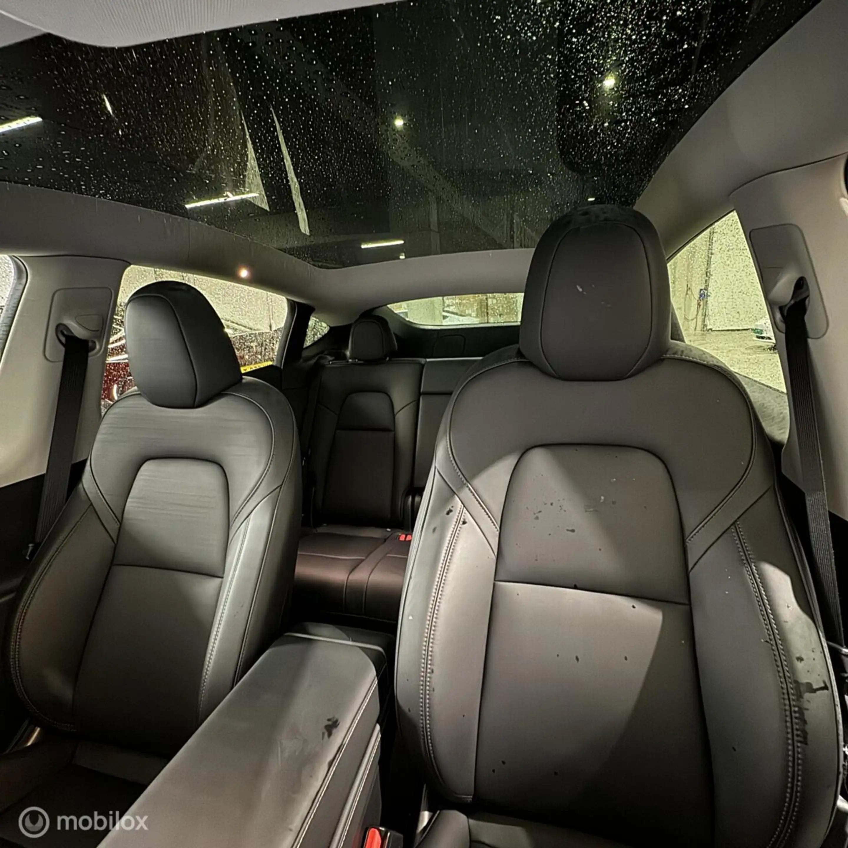 Tesla Model Y PREMIUM LFP + MMX PACK + IAP + SOH 94.7% — photo 9