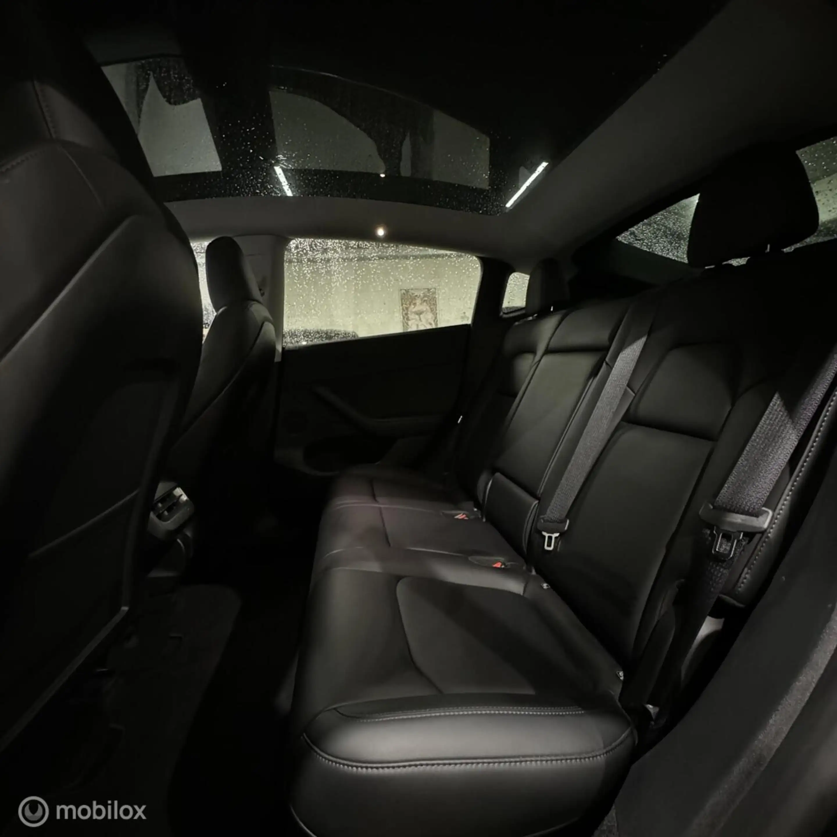 Tesla Model Y PREMIUM LFP + MMX PACK + IAP + SOH 94.7% — photo 10