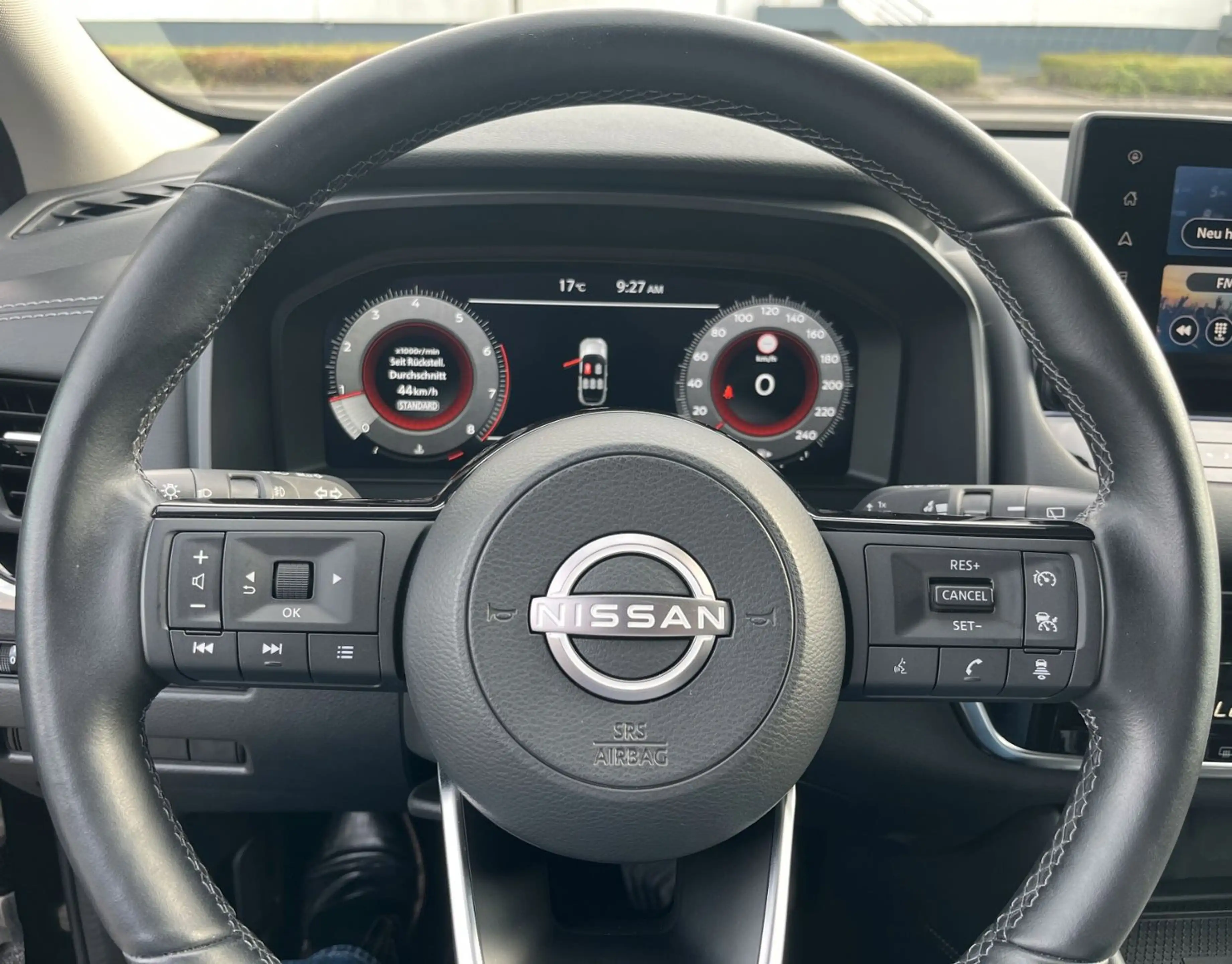 Nissan Qashqai N-Connecta 140 abs. TOP-Ausstg. 1Hd Gar — photo 12