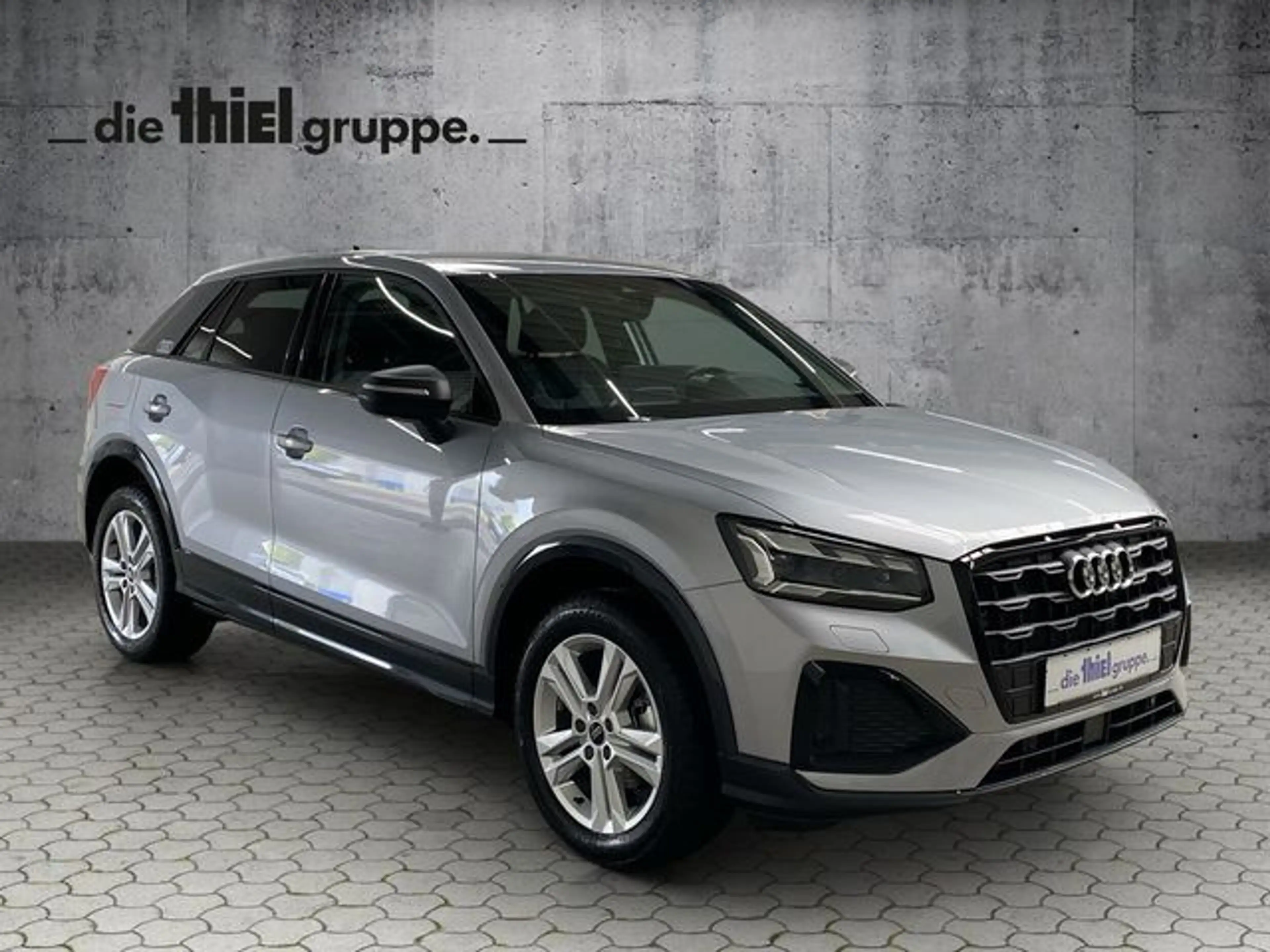 Audi Q2 35 TFSI advanced S tronic AHK+Matrix+PDC — photo 3