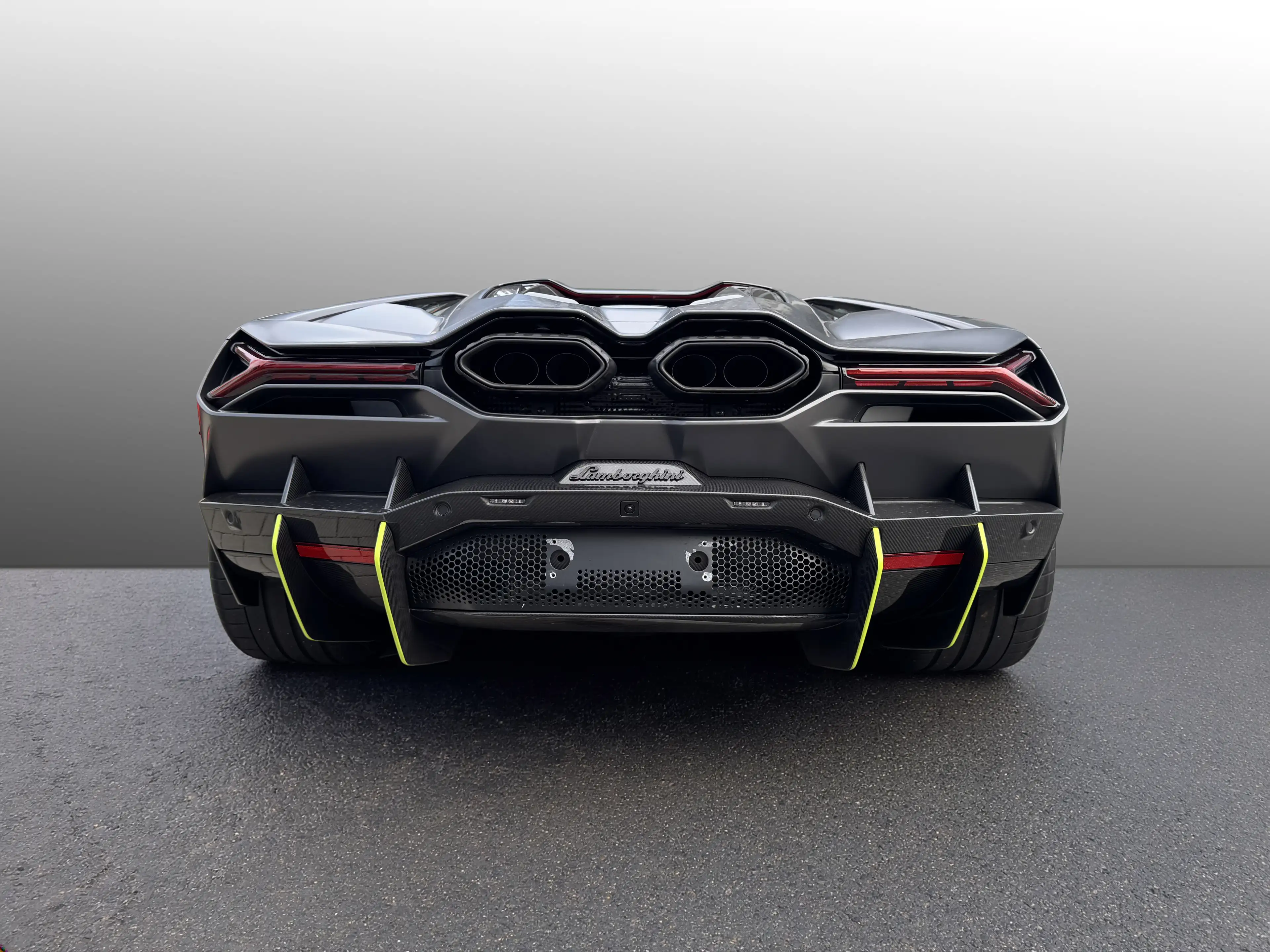 Lamborghini Revuelto Grigio Keres MY26|Matt PPF| Full Carbon — photo 5