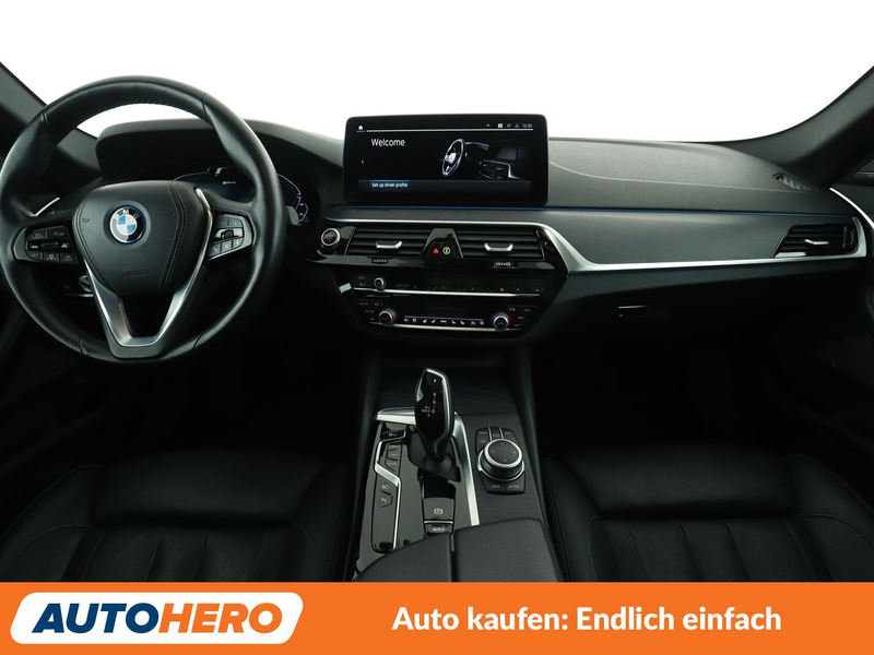 BMW 520 520e Aut.*HEAD-UP*PANO*NAVI*LED*ACC*CAM*HK* — photo 12