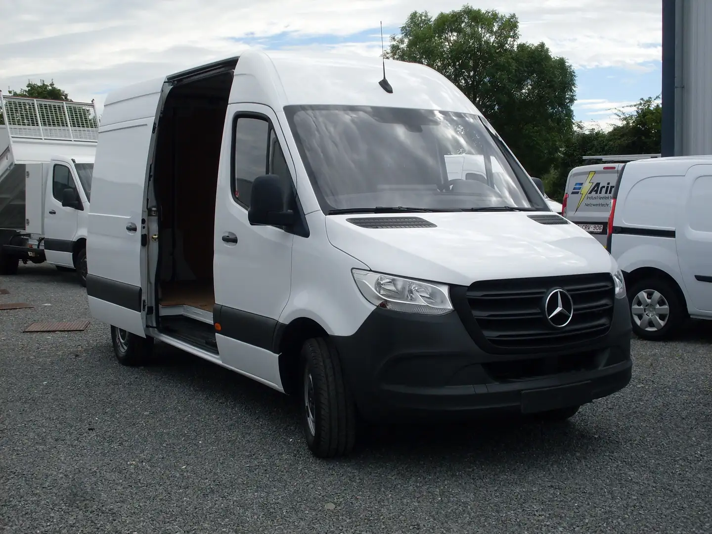 Mercedes-Benz Sprinter 314 L2H2 EURO6 RWD 145 CV 23.000 € HT Blanc - 1