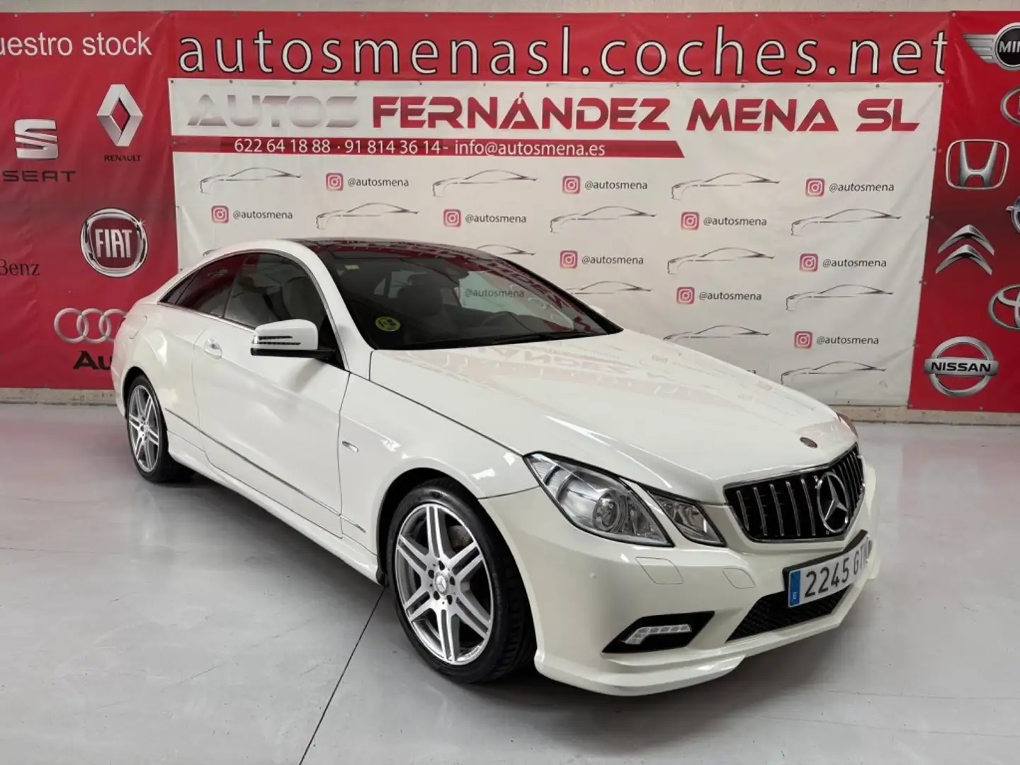 Mercedes-Benz E 350 Coupé 350CDI BE Prime Edition Aut. Weiß - 1