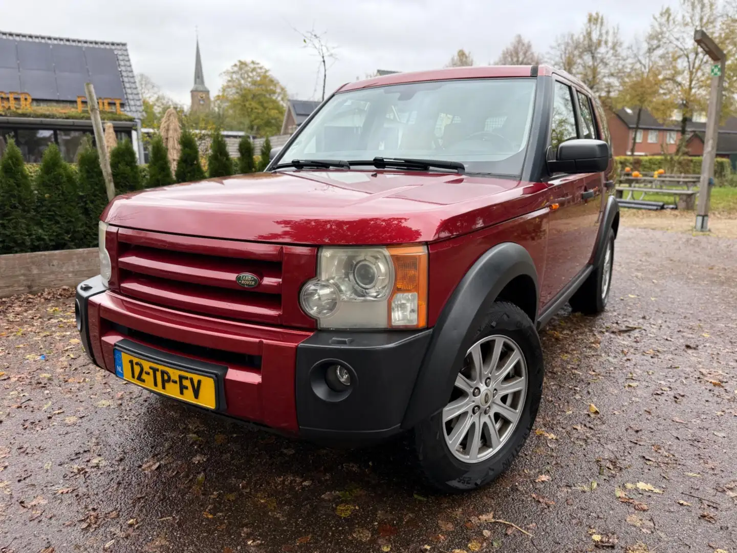 Land Rover Discovery 2.7 TdV6 HSE - Goede staat voor kilometerstand! Rood - 2