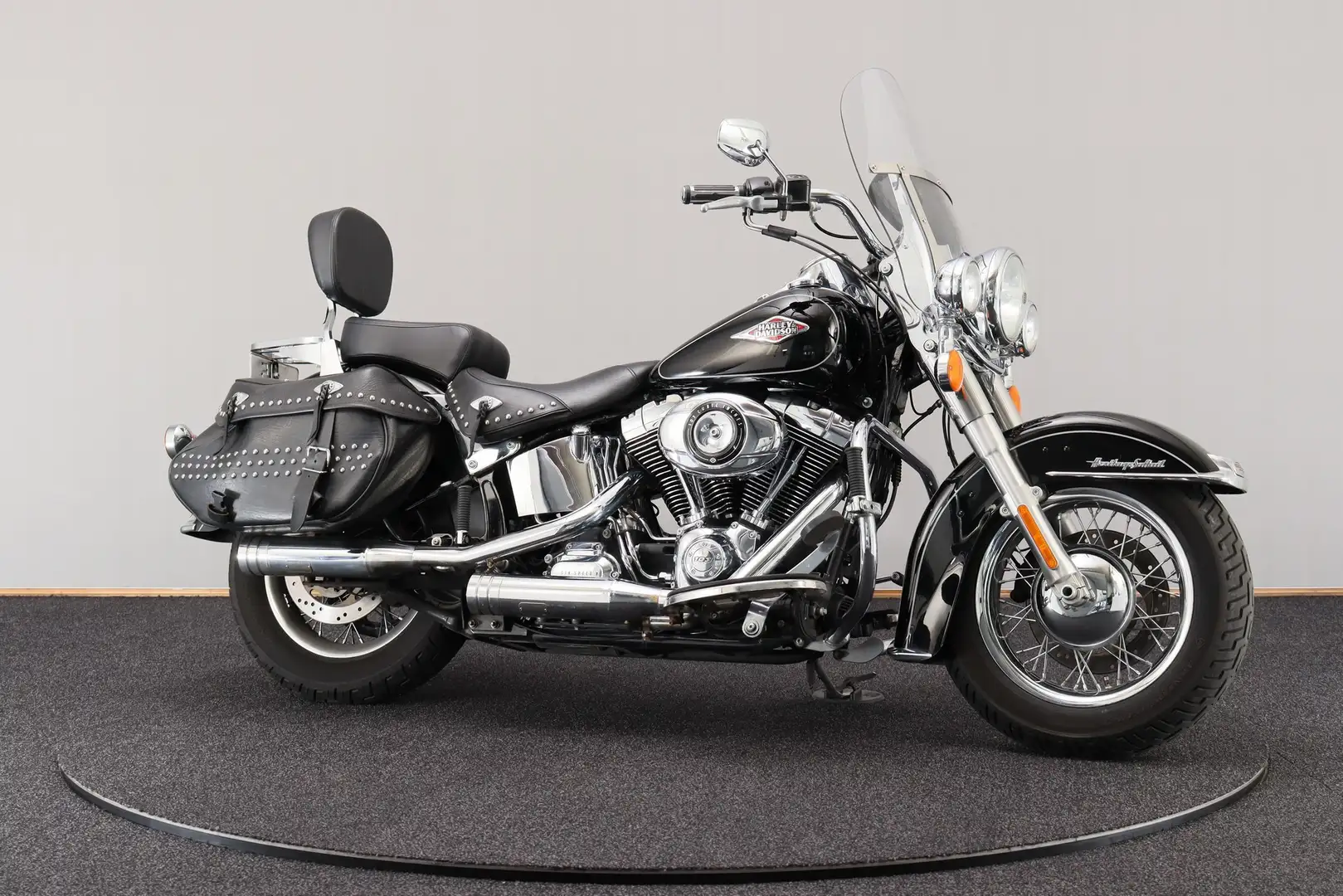 Harley-Davidson Heritage FLSTCI SoftailClassic Siyah - 1