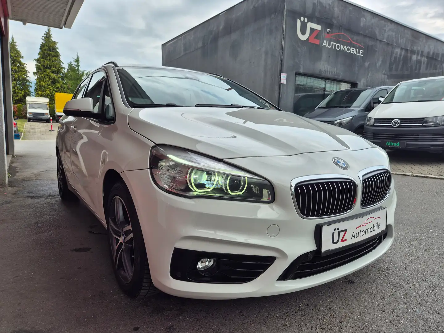 BMW 216 *** Sommerschlussverkauf *** AKTION 216 d Weiß - 2