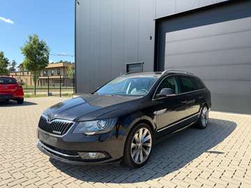 Superb SW 1.6 CR TDi Active - Full Option