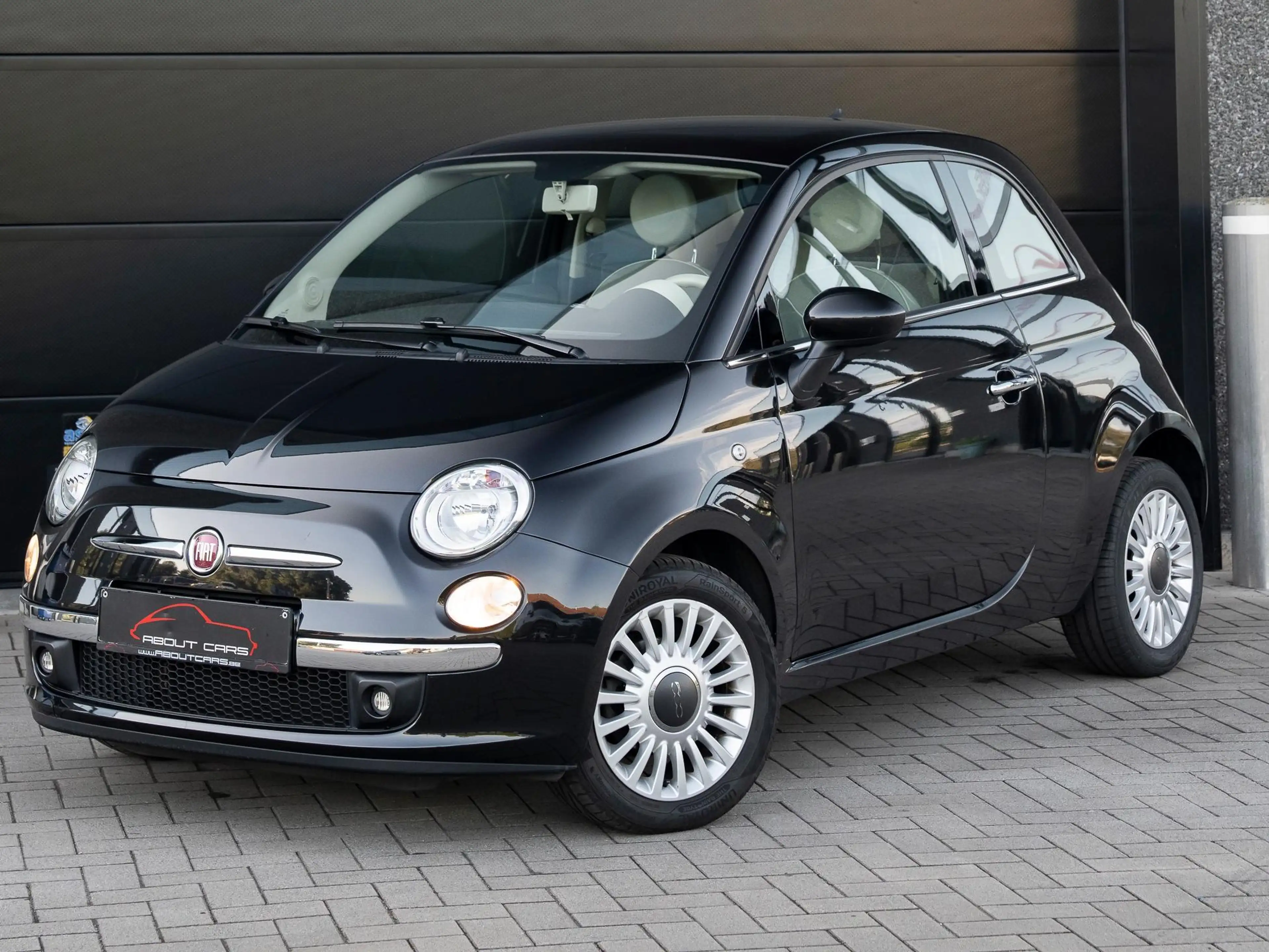 Fiat 500 500 1.2i Lounge ** Apple CarPlay ** — photo 2