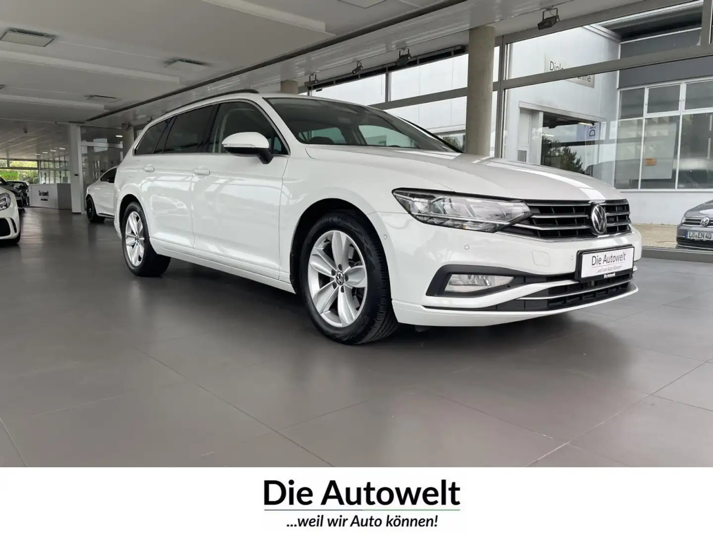 Volkswagen Passat Variant Business 2.0 TDI DSG NAVI LED ACC Klima Navi Blanco - 1