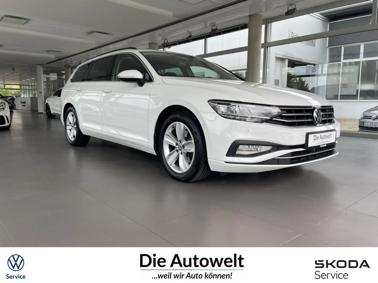 Volkswagen Passat Variant Business 2.0 TDI DSG NAVI LED ACC Klima Navi Blanc - 1